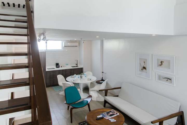 Room 25 of 54