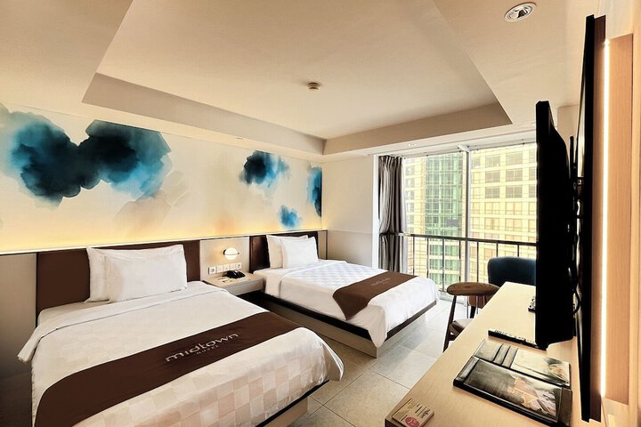 Room 25 of 52