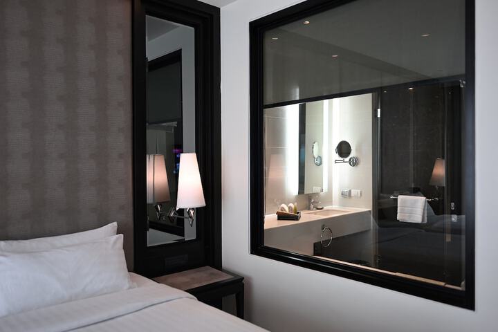 Room 14 of 197