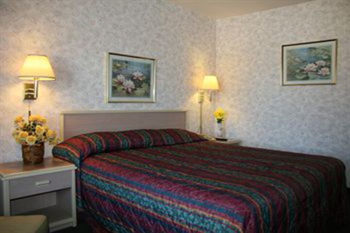 Room 20 of 27