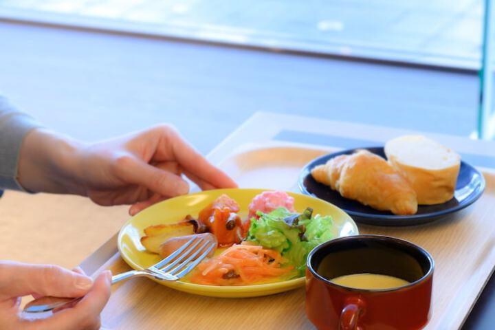 Dining 48 of 57