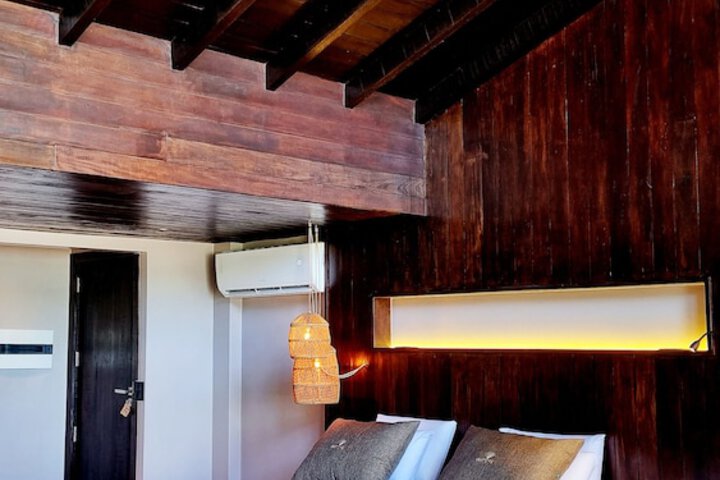 Room 40 of 80