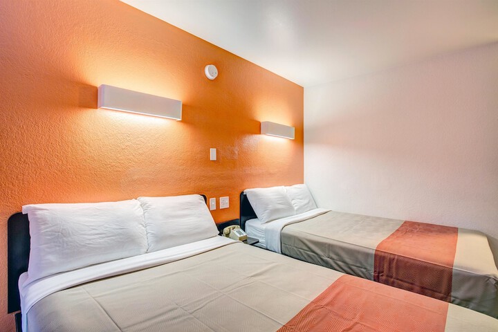 2 Double Beds (1 of 11)