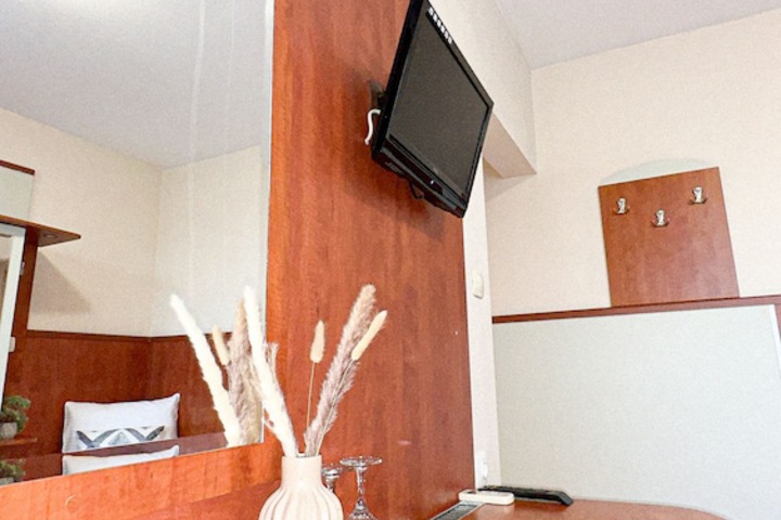 Room 7 of 41