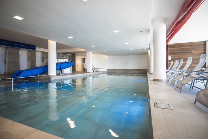Hotel with Pool