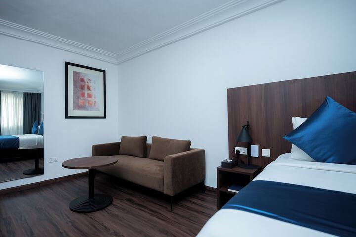 Room 19 of 78