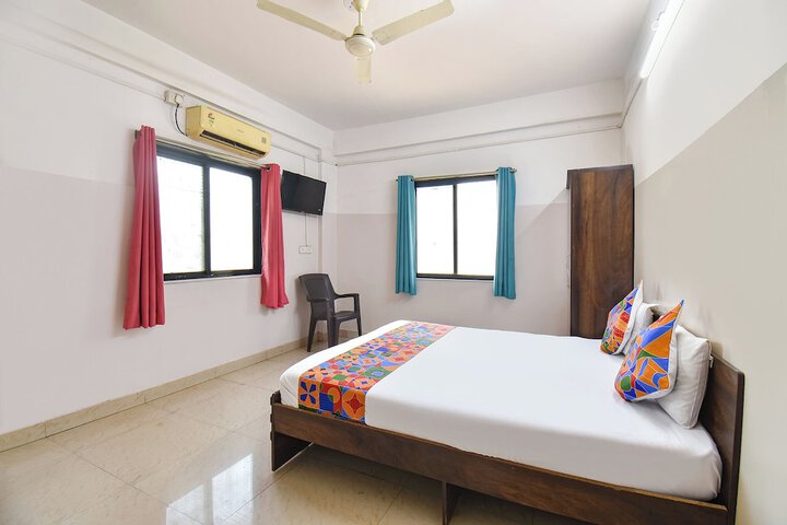 Room 15 of 24
