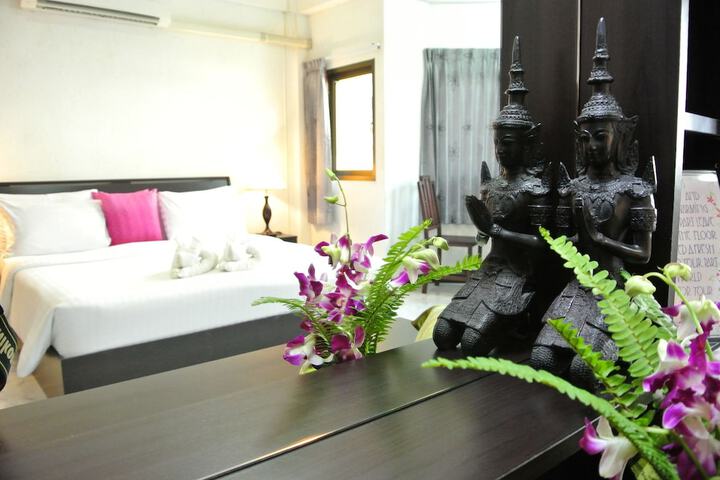 Room 26 of 44