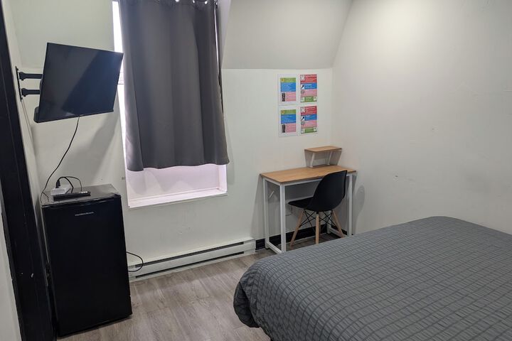 Room 31 of 40