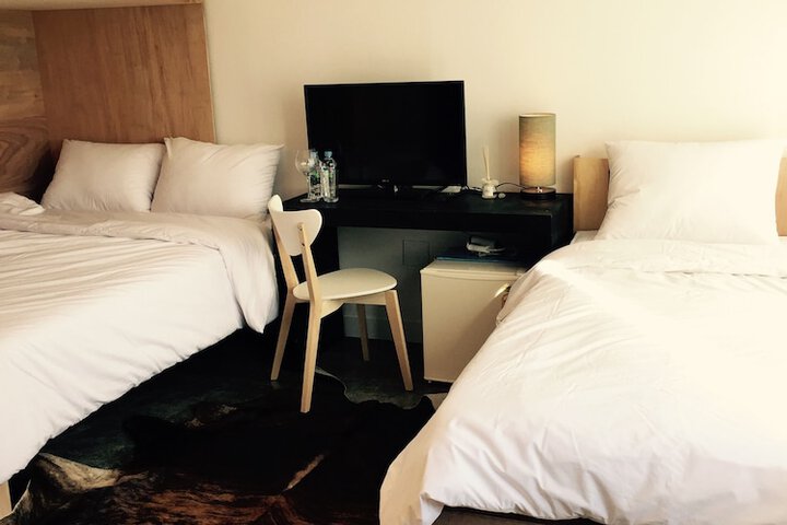Room 19 of 155