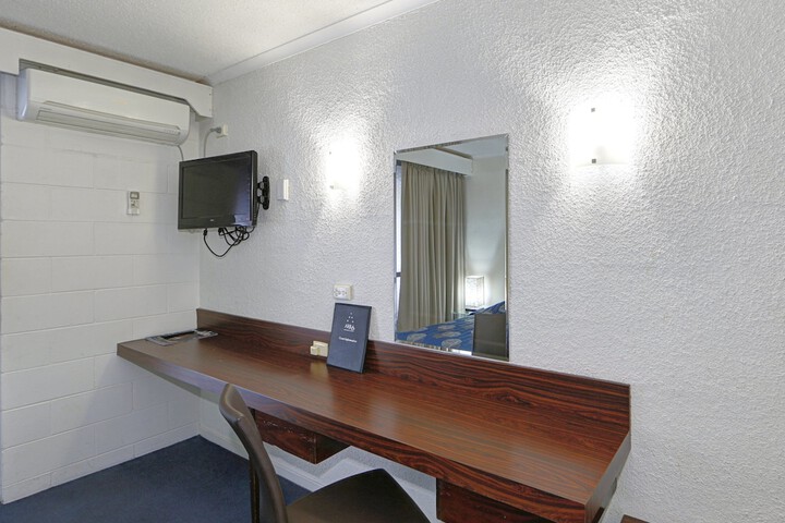 Room 36 of 65