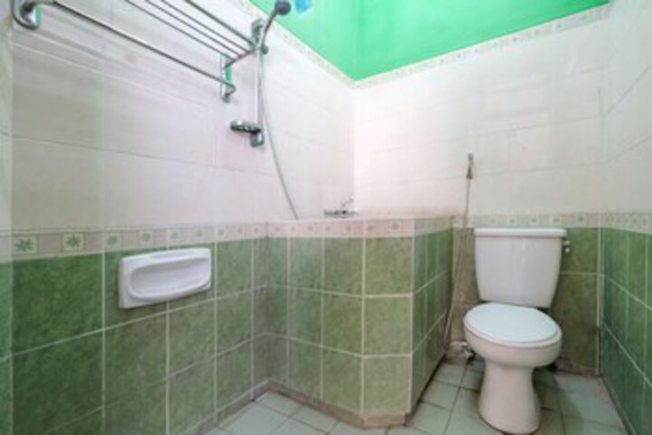 Room 2 of 26