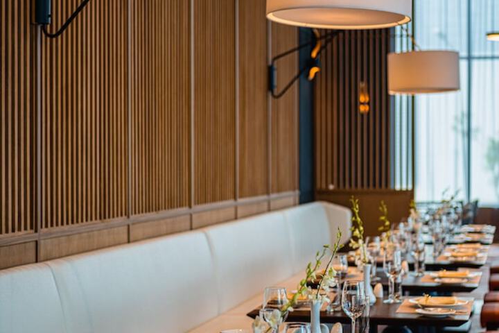 Dining 84 of 139