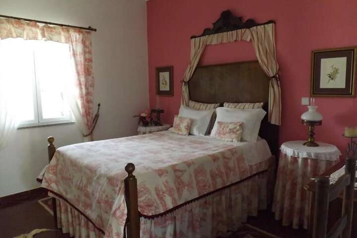 Room 5 of 44