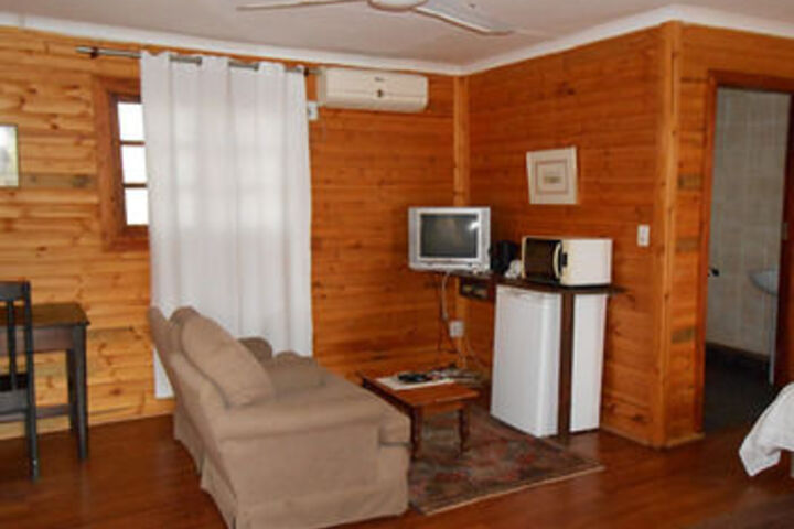 Room 12 of 17