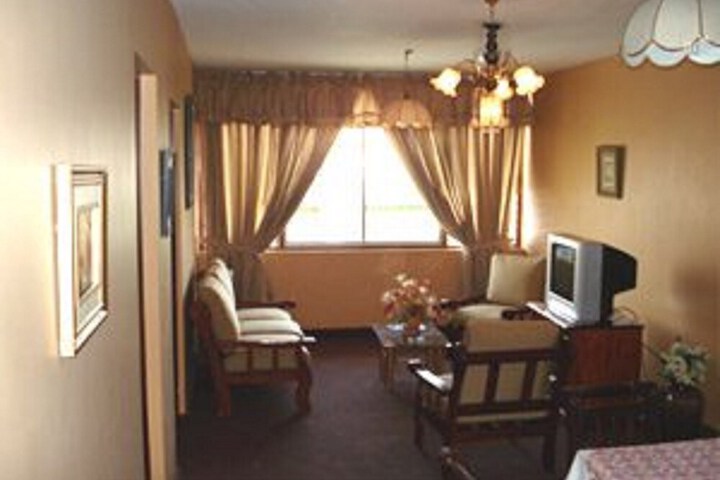 Room 3 of 11