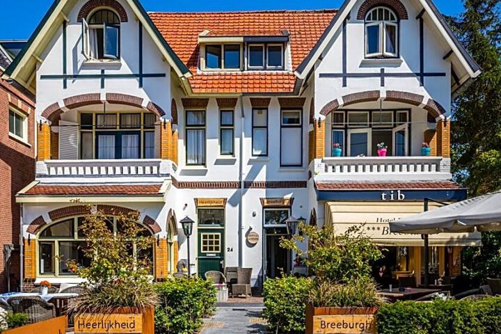 BREEBURG