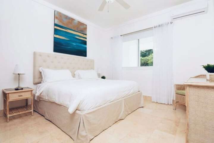 Room 4 of 46