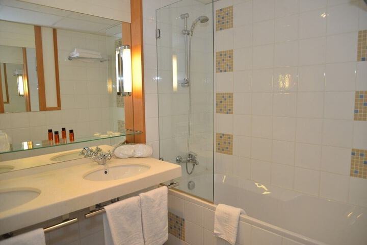 Clean Restrooms