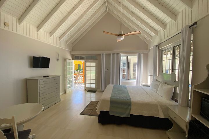 Room 9 of 54