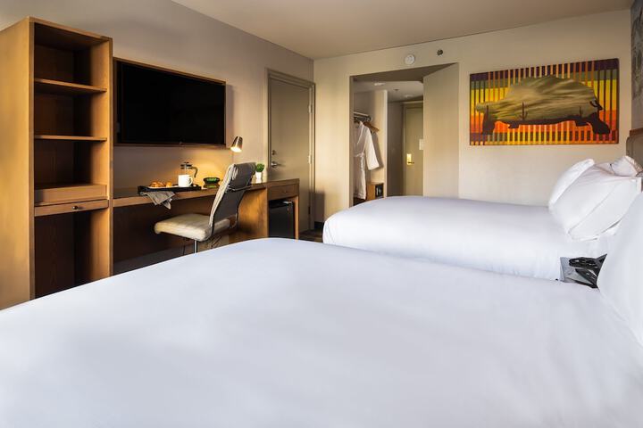 Deluxe Room 2 Queen Beds (5 of 11)