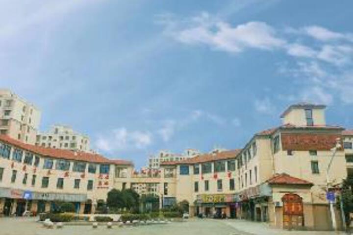 Yijie Hotel