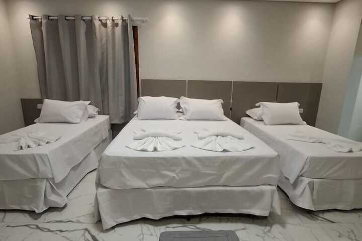 Room 16 of 36
