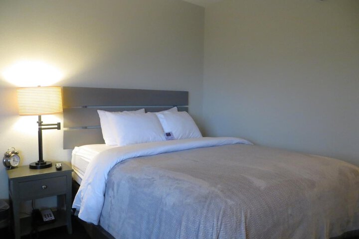Room 13 of 51