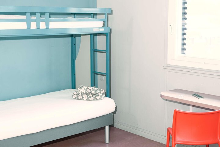 Room 9 of 39