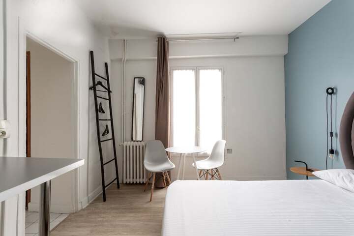 Room 14 of 39