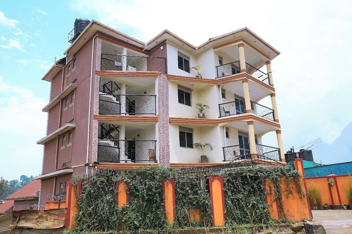 Sarai Hotel