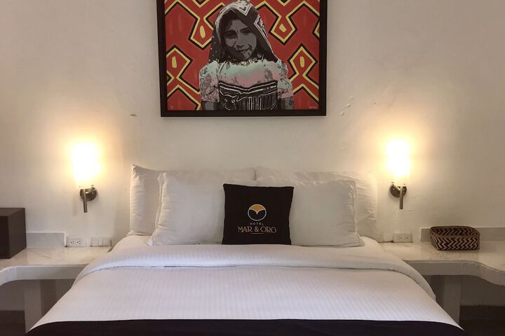Room 11 of 50