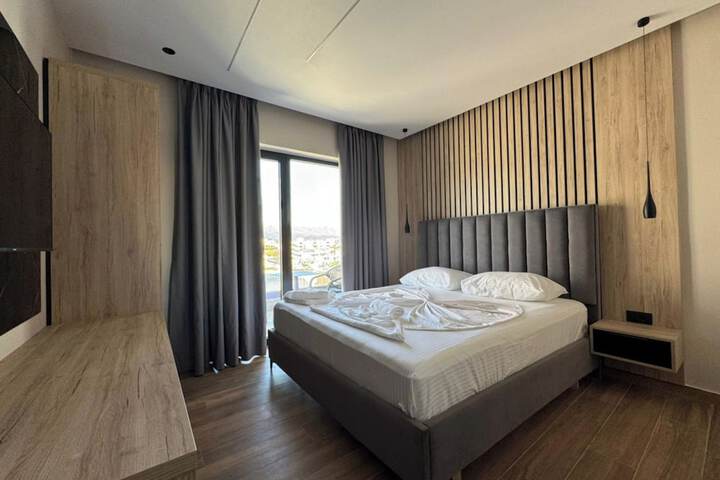 Room 38 of 85