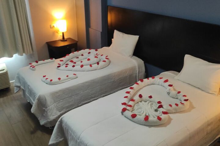 Room 3 of 14