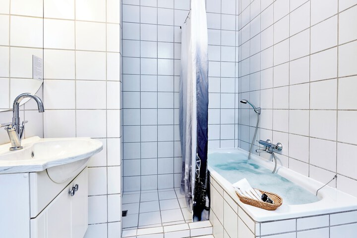 Clean Restrooms