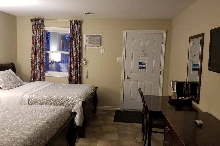 Room 62 of 163