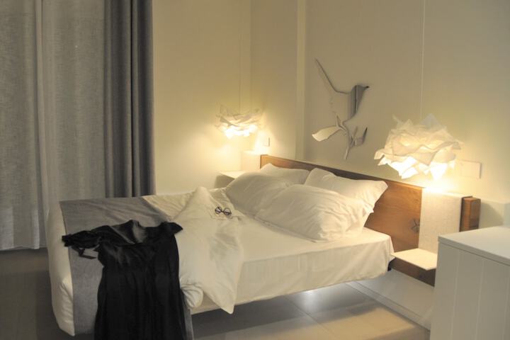 Room 10 of 41