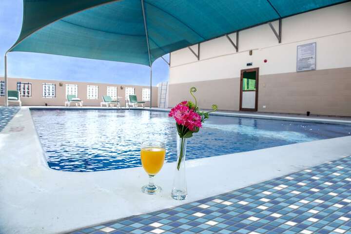 Pool 13 of 24