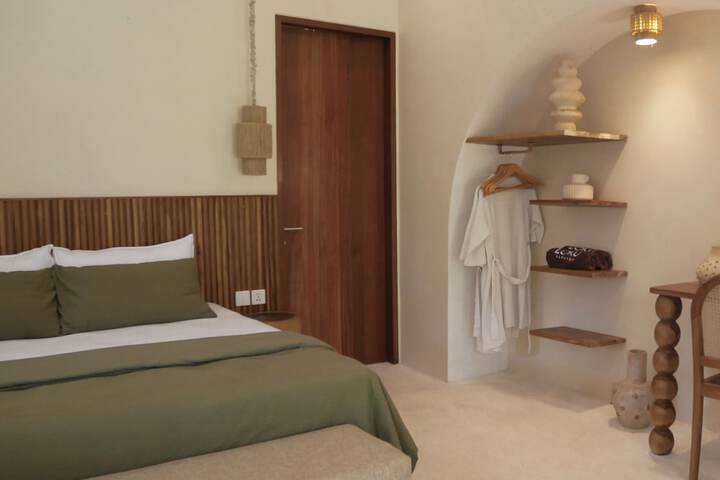 Room 2 of 9