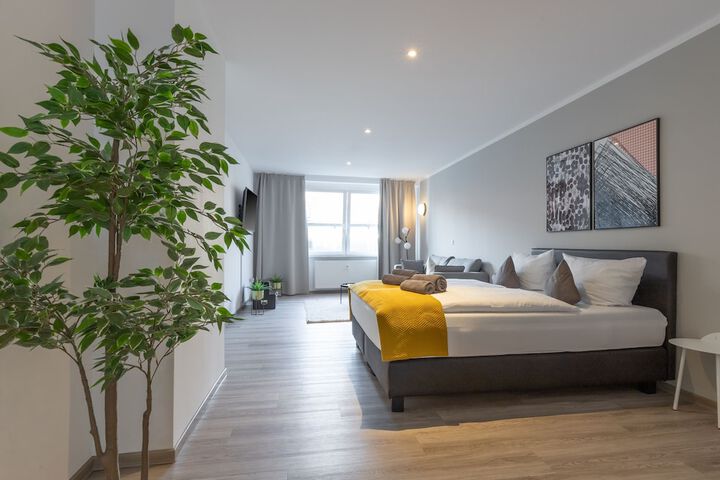 Room 2 of 42
