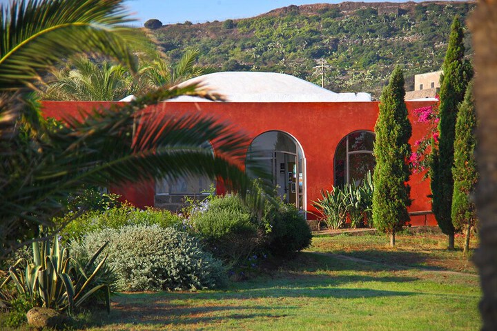 Hotel 59 of 64