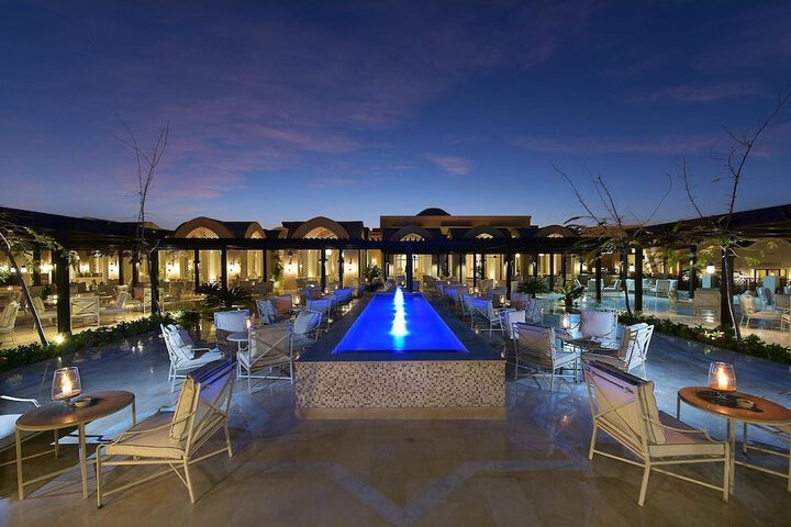 Pool 60 of 107