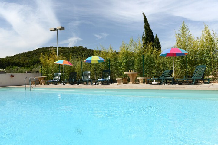 Pool Hotel