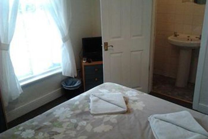 Room 7 of 20