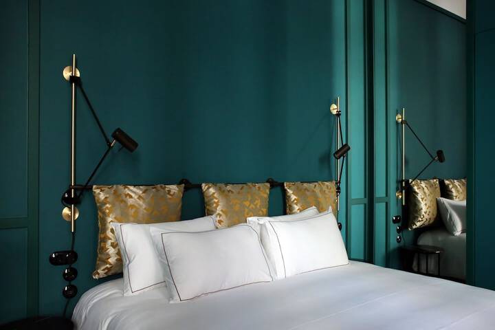 Room 27 of 55