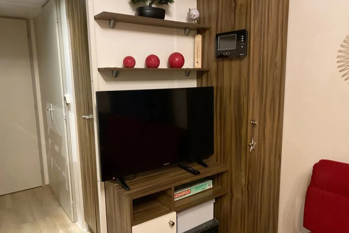 Room 3 of 19