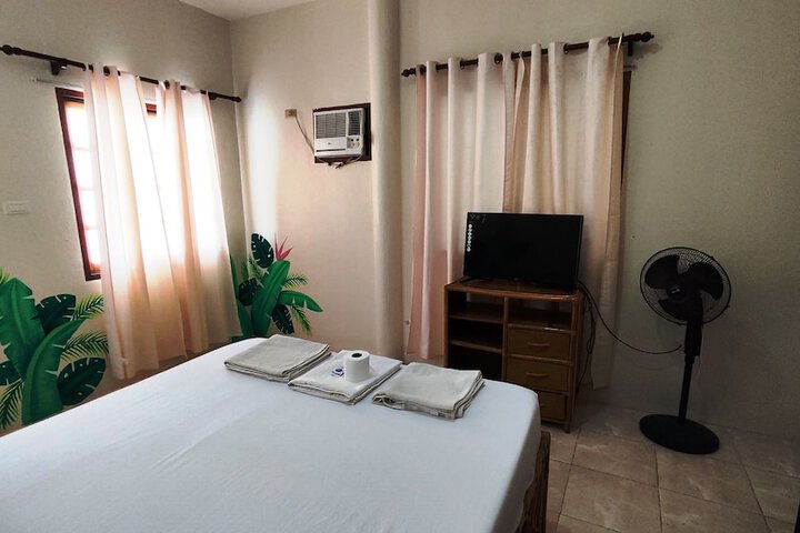 Room 5 of 42