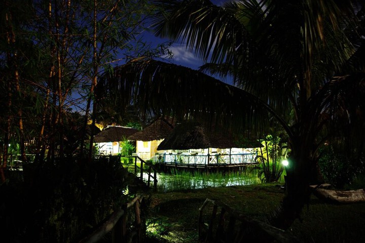 Pool 19 of 49