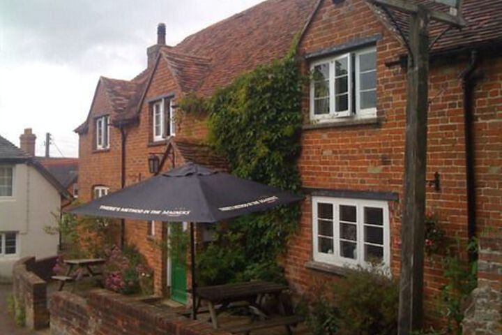 Exterior of THE HUNDRED OF ASHENDON