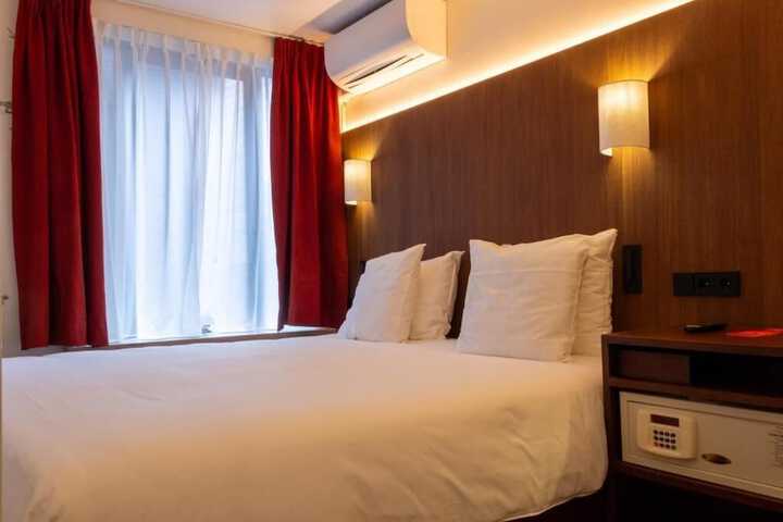 Room 55 of 71